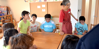 親や職員さん以外の大人がやって来る。 それだけで充分ボランティアになると思います